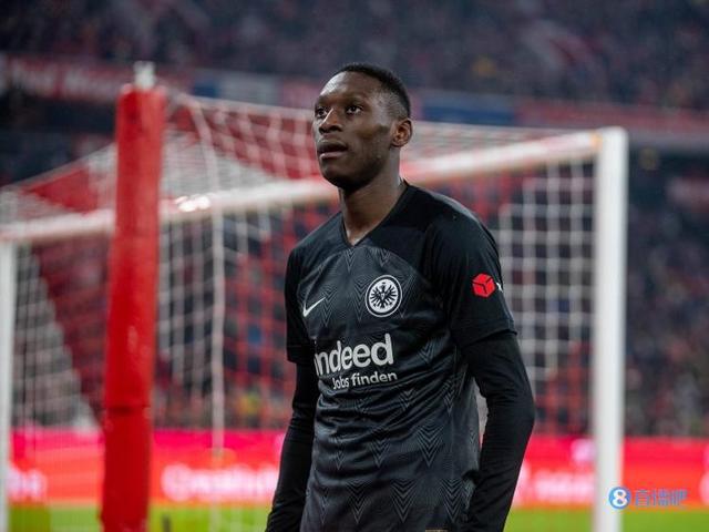 德媒：拜仁内部有人认为穆阿尼需要太多空间，不一定适合球队风格