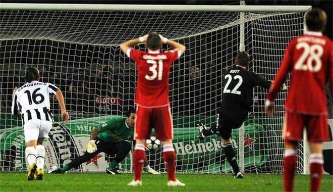 （尤文转会拜仁）出人意料的尤文苦主，37岁仍是拜仁主力，却在德国队把板凳坐穿