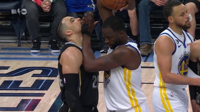 狄龙被詹皇打到闭嘴!曾经偶像追梦格林,现在他明白了,反派也没那么好当