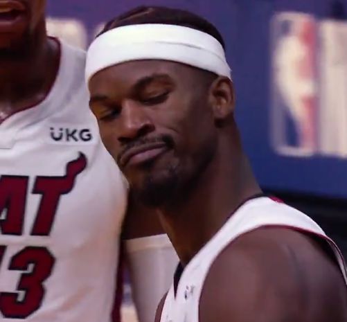 56分9板还不够？那就再来一场！你可以不相信科学，但你要信吉米-巴特勒！