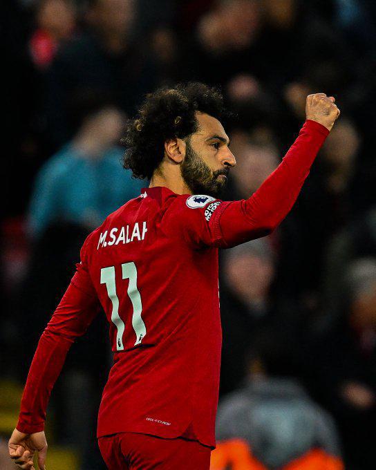 (萨拉赫连续四个赛季进球20+ 加冕利物浦英超第一人)英超-萨拉赫点射 利物浦1-0富勒姆5连胜差曼联4分