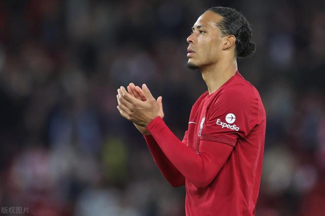 英超最新积分战报 真正主动!曼城再超阿森纳 利物浦5连胜追曼联