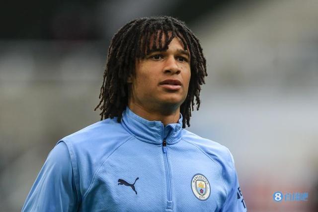 （阿克集锦）复出即巅峰！阿克本场数据：1球+2解围2抢断，获评7.8分