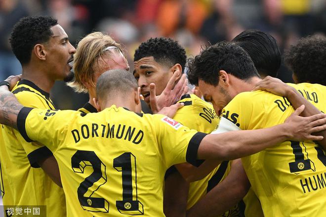 【德甲】大破狼堡，多特以1分之差紧追领头羊拜仁