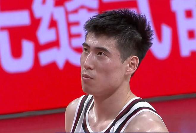 （深圳浙江比赛）1分险胜！浙江3-2深圳首进总决赛 程帅澎26+9