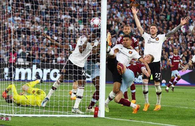 (曼联少赛一场)4轮仅1胜!曼联少赛1场仅仅领先利物浦1分 滕哈格小心玩过头