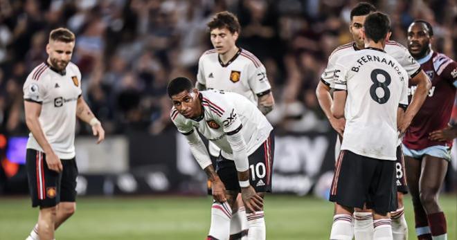 （曼城1:4利物浦）0-1！从四线争冠到三线溃败，曼联颓势尽显，曼城利物浦自信满满