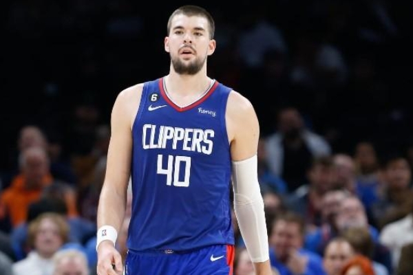 祖巴茨是哪个国家的球员？