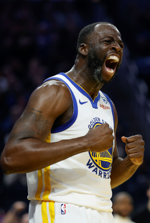 追梦火热表现带领勇士半场领先湖人