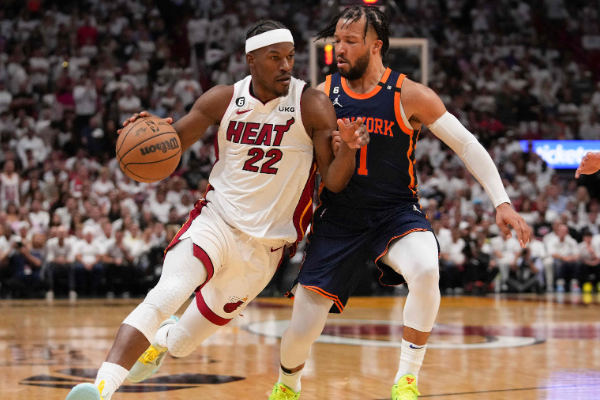 独行侠稳固防守以111-92击败热火