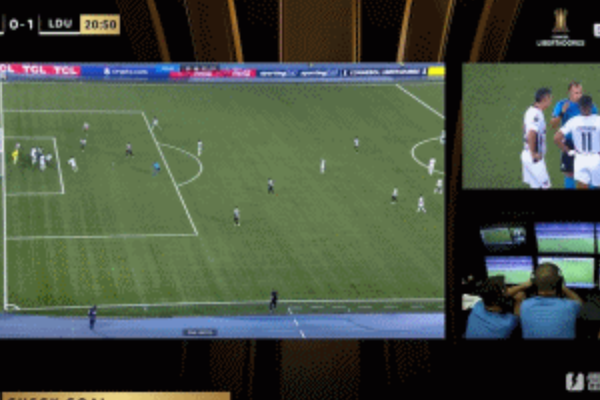 基多大学体育越位进球被取消