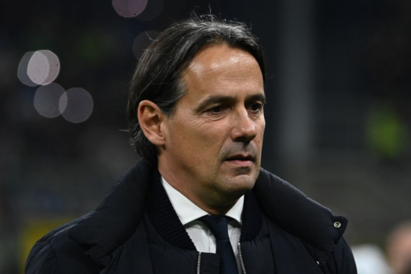 国际米兰客场5-0大胜佛罗西诺内