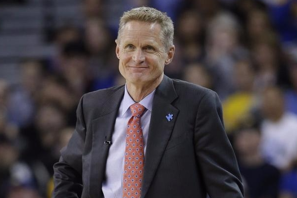 勇士队现任主帅是谁?