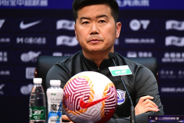沧州雄狮经济压力与阵容不足困扰球队表现