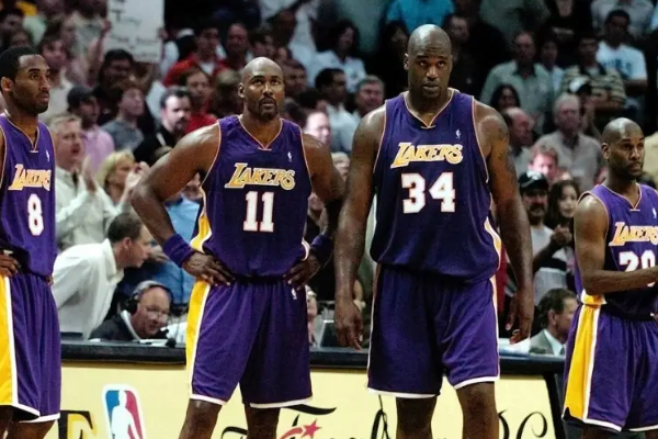 紫金王朝是哪一年？