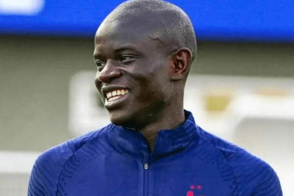 法国主帅德尚征召坎特而楚阿梅尼受伤成关键考量