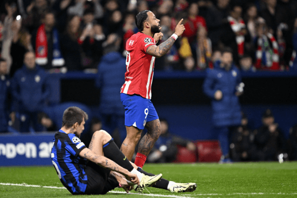 荷兰国脚德佩确认自由身身份