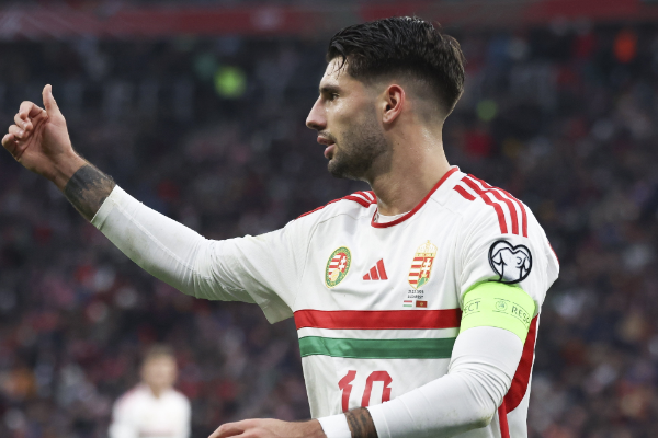 索博斯洛伊伤情不明能否出战欧洲杯待定