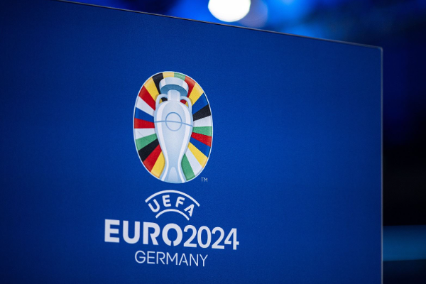 本届欧洲杯在哪个国家比赛？